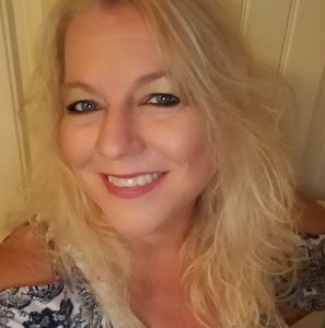 Meet your Posher, Katrina